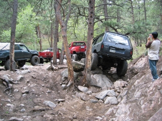 Carnage - Boulder - Going around the tree